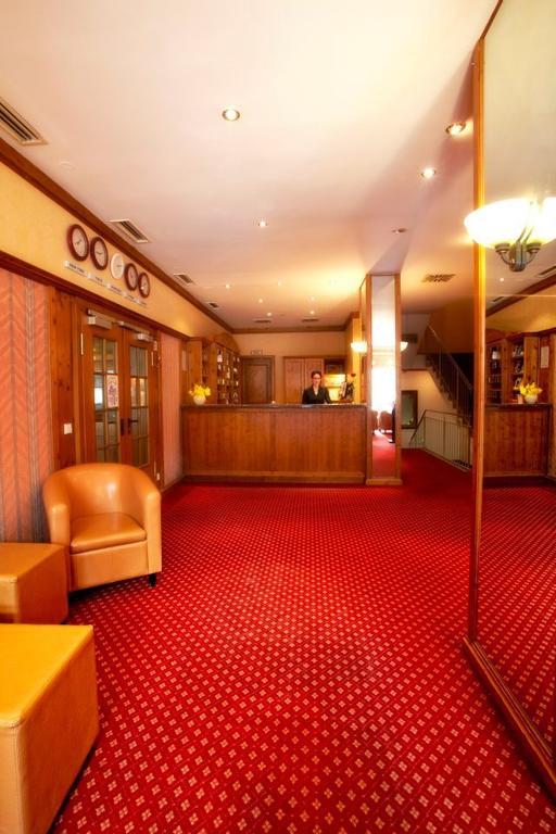 Hotel Gasthof Zur Post München Exteriör bild